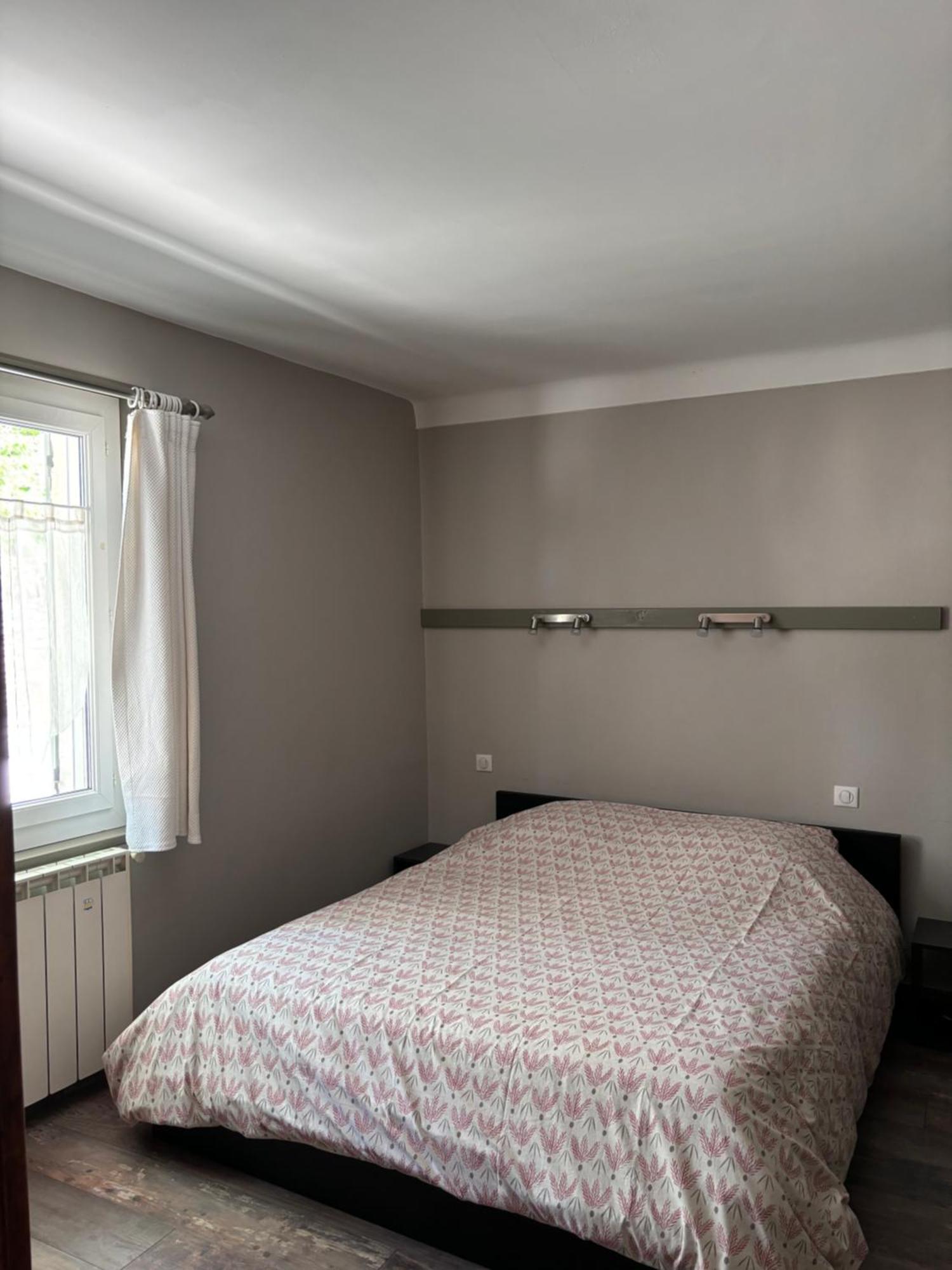 Les Juliens Apartment Gordes Luaran gambar