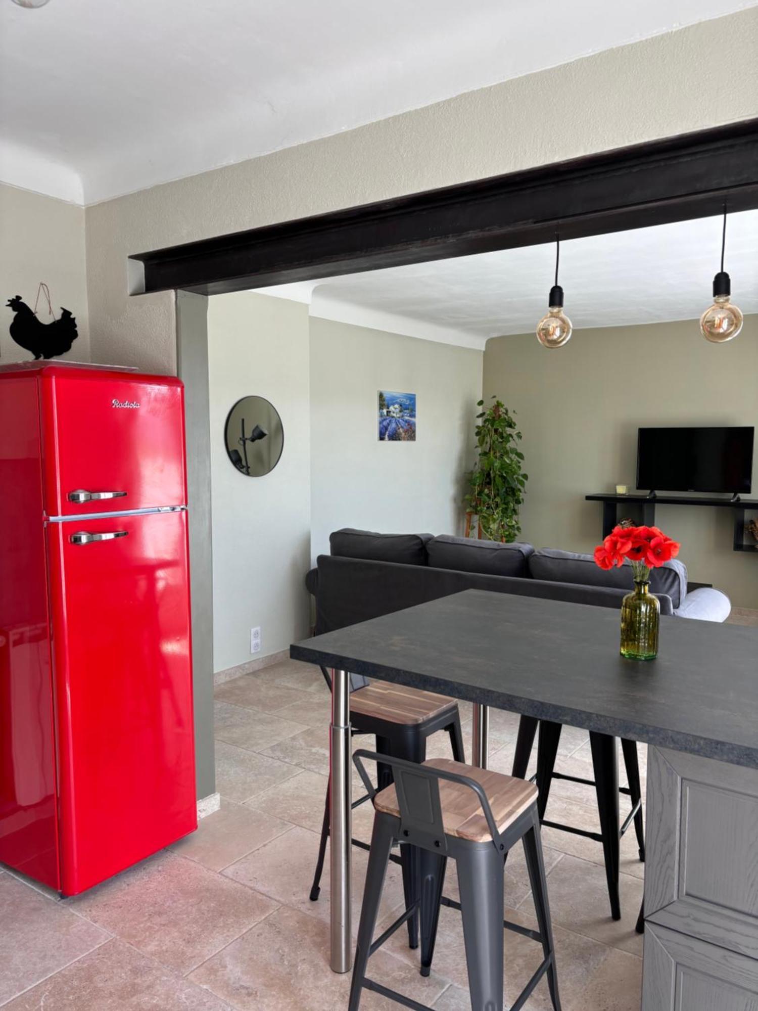 Les Juliens Apartment Gordes Luaran gambar